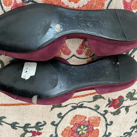 Vince Camuto - ‘Halia’ d’Orsay Suede Flat - Burgandy, Size 6M - Picture 4 of 4